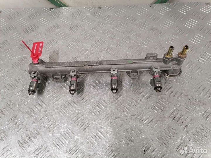 Форсунки топливные Volkswagen Golf 4 1.4 16V