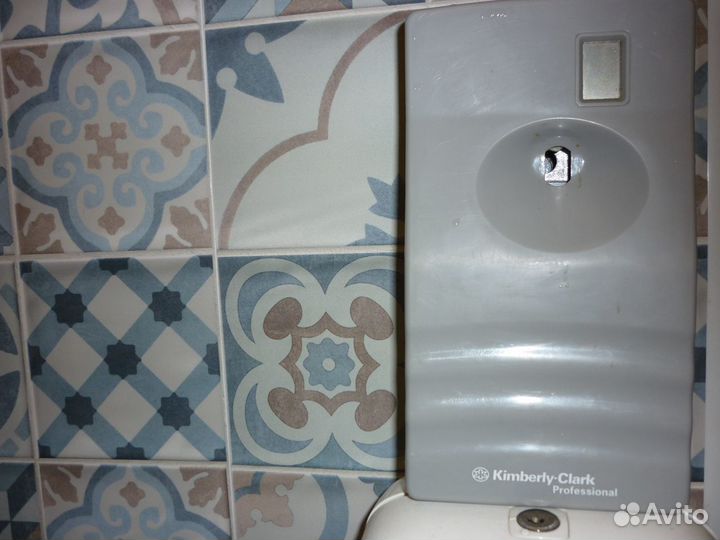 Диспенсер для освежит.воздуха Кimberly Сlark