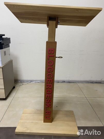 Стол, конторка, стол для работы стоя