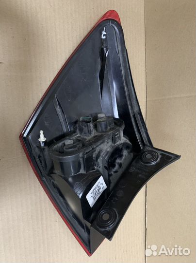 26554JD00A Фонарь задний правый Nissan Qashqai J10