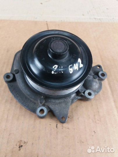 Помпа Mercedes-Benz E-Class Gl-Class R-Class