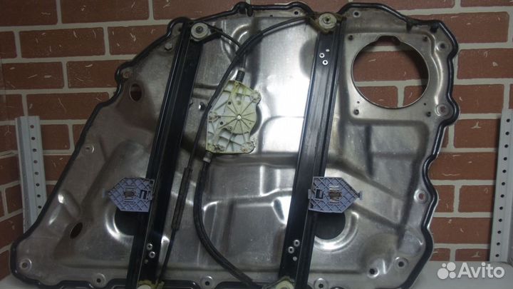 Стеклоподъемник задний левый Audi A8 D3 4E