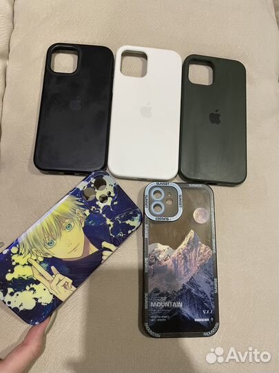 Чехлы на телефон iPhone 12