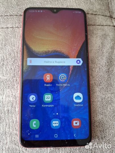 Samsung Galaxy A10, 2/32 ГБ