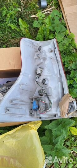 Задняя фара на Land cruiser Prado