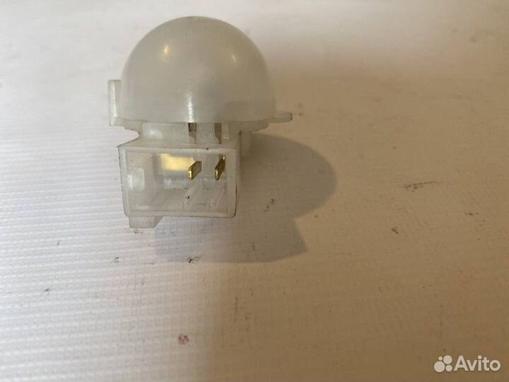 Фонарь освещения багажника Nissan Almera Classic