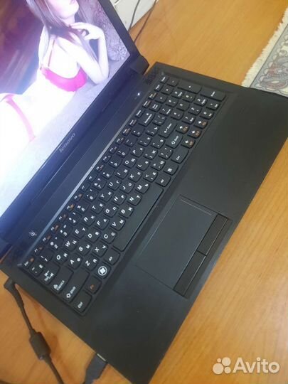 Ураганный Lenovo i3 SSD на гарантии