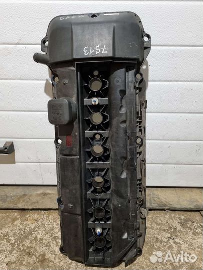 M54B25 Клапанная крышка