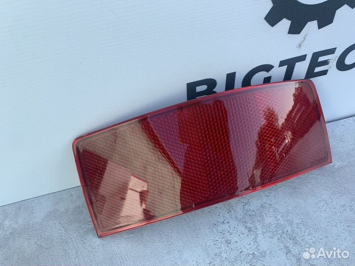 Отражатель в задний бампер Mercedes A2048200174