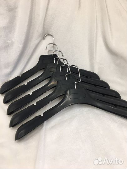 Плечики для верхней одежды для офиса