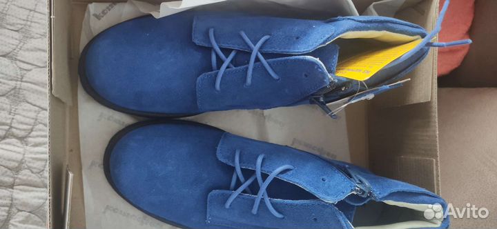 Новые ботинки