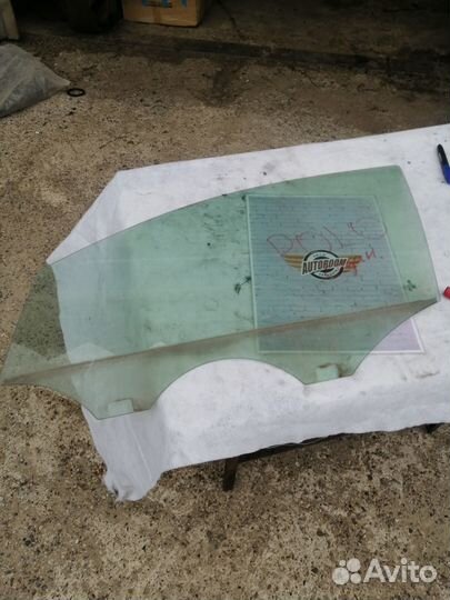 Стекло двери передней левой Volkswagen Polo Sed RU