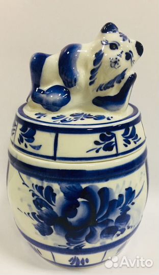 Гжель. Ручная работа. Посуда. Фигурки