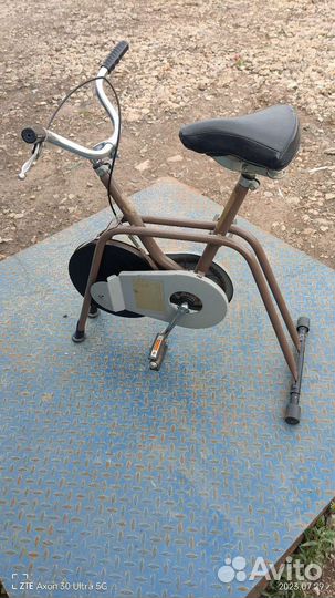 Велотренажёр