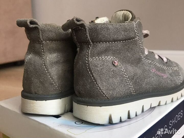 Демисезонные ботинки