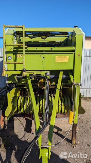 Пресс-подборщик Claas Rollant 46, 2000