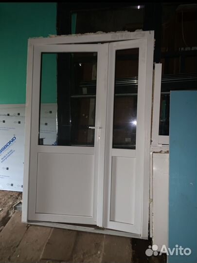 Алюминевая тёплые дверь