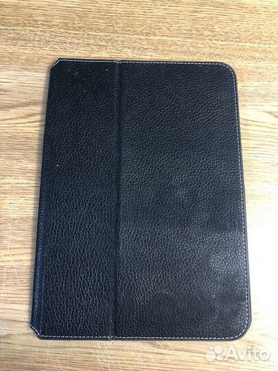 Чехлы для iPad