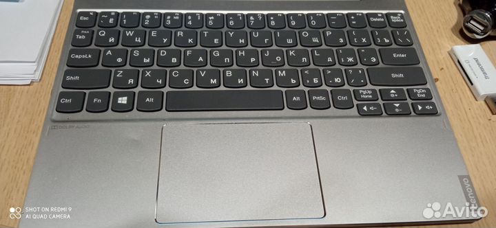 Компактный ноутбук-планшет Lenovo Miix 320-10 ICR