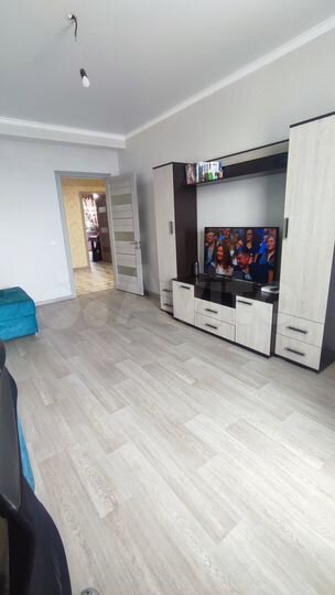 2-к. квартира, 67 м², 8/16 эт.