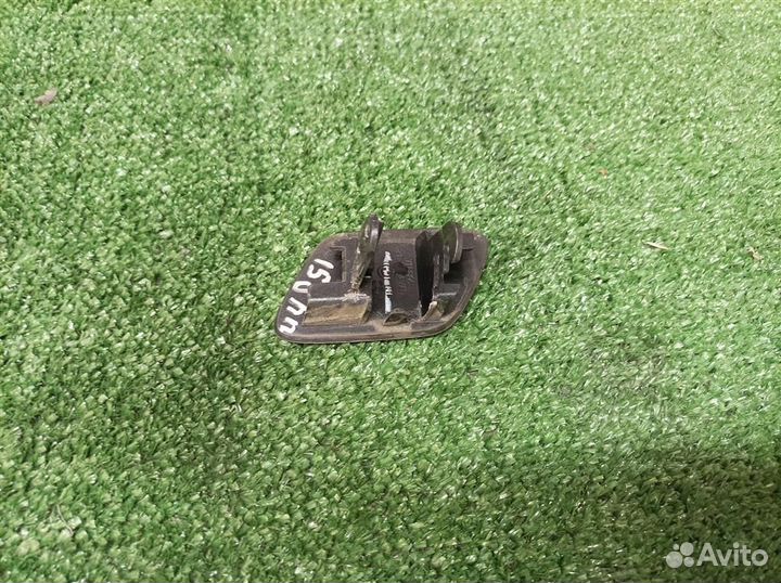 Крышка форсунки омывателя правая BMW X5 E70 2007