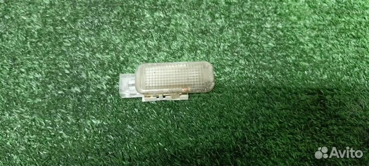 Плафон салонный Audi A8 D3 4E 2004-2010