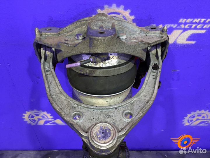 Пневмоамортизатор передний левый Audi Q7 SUV BUG