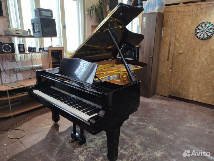 Рояль Блютнер