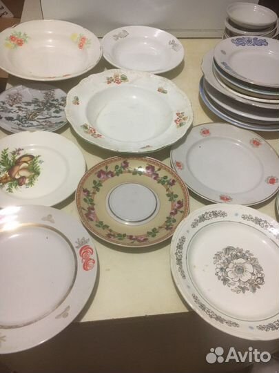 Блюдо фарфоровое