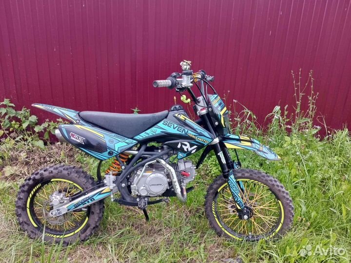 Regulmoto seven 125e 2022