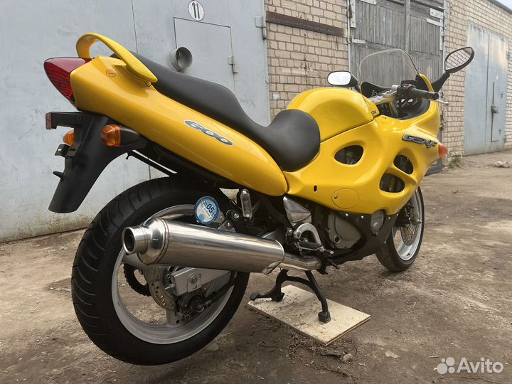 Suzuki GSX 600F Katana из Германии