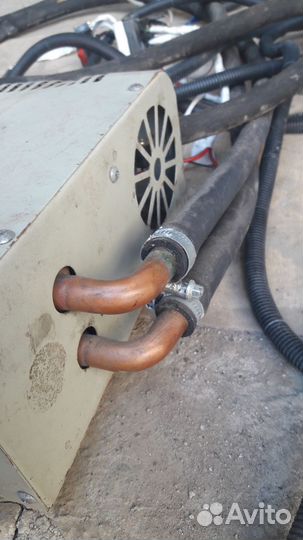 Дополнительний радиатор отопителя