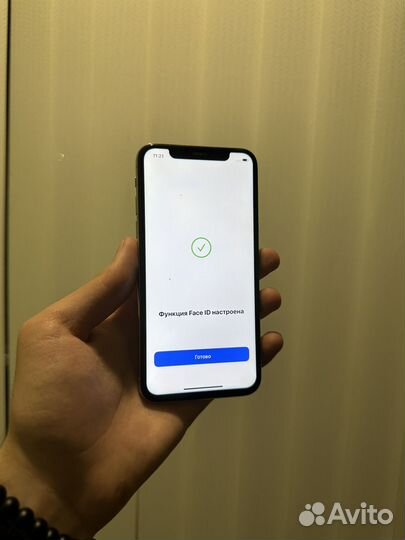 iPhone X, 64 ГБ