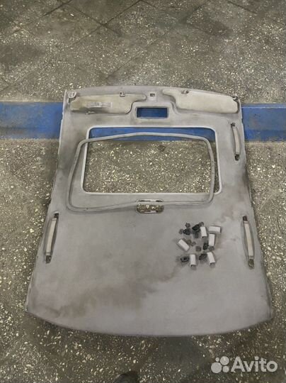 Пластик салона carina ed