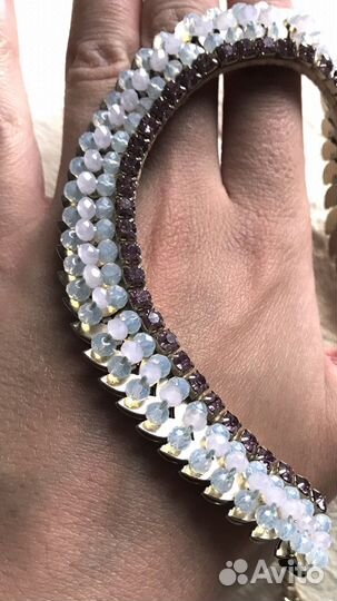 Украшение бренда accessorize