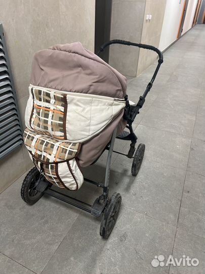 Продам коляску прогулочную