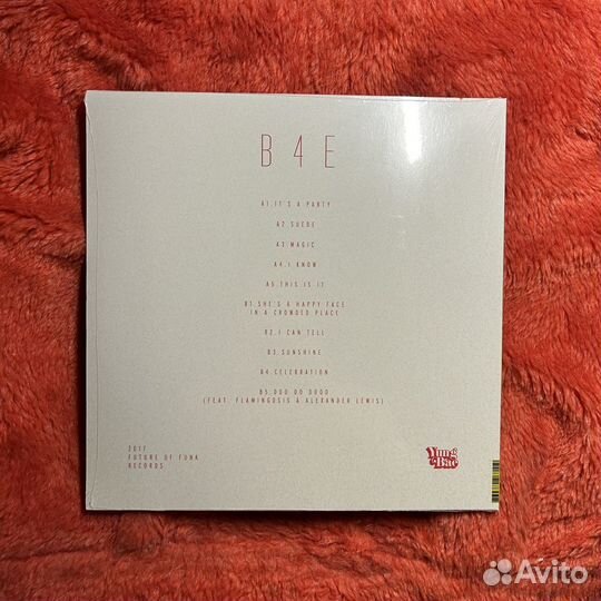 Винил Yung Bae «B4E» limited