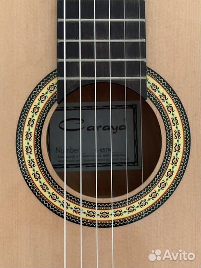 Классическая гитара Caraya C-957N
