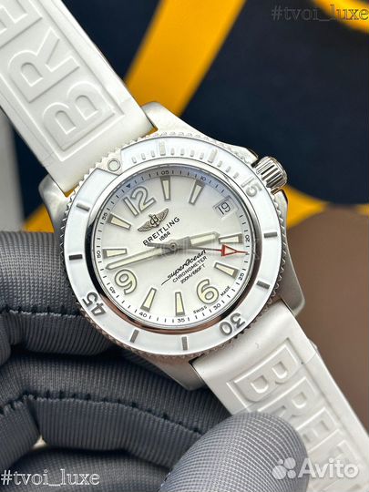 Часы женские Breitling superocean 36 mm