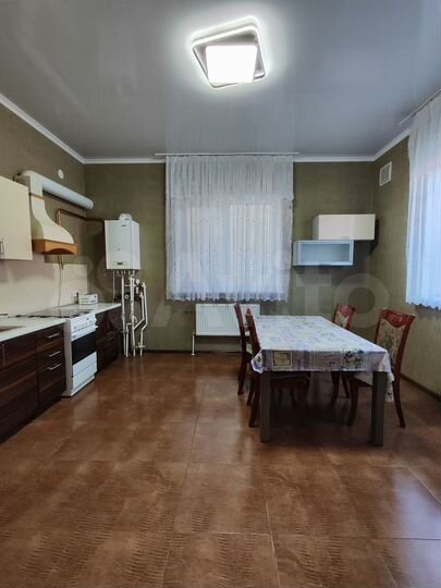 2-к. квартира, 85 м², 1/2 эт.