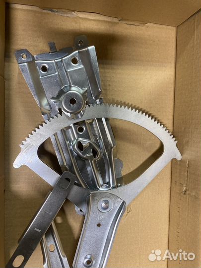 Стеклоподъемник передний левый opel astra h