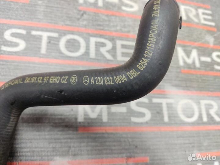 Патрубок расширительного бачка Mercedes-Benz