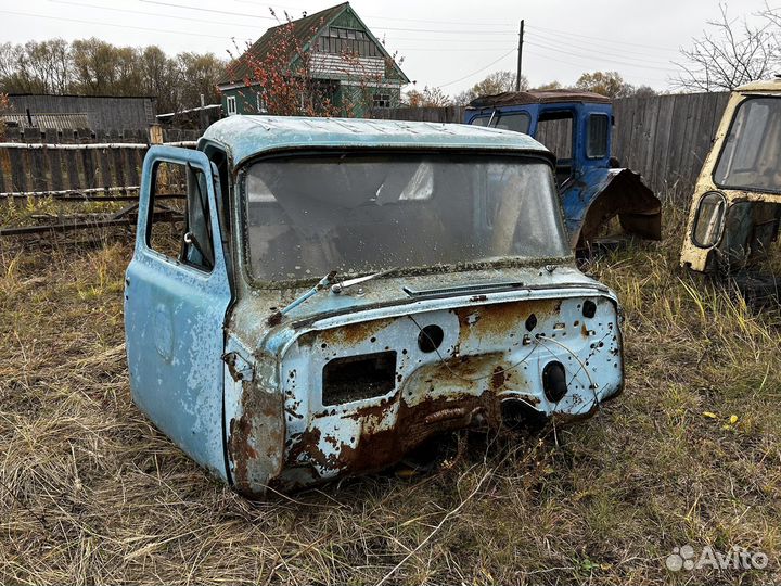 Кабина мтзюмзт40