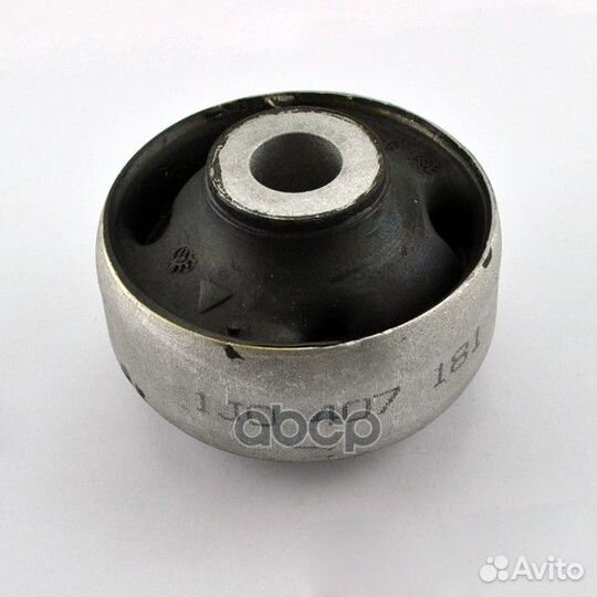 Сайлентблок рычага подвески skoda Rapid перед