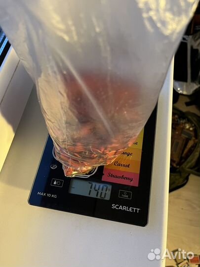 Красные флажки с плат с содержанием серебра