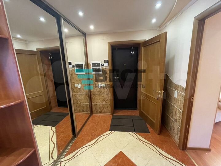 4-к. квартира, 116 м², 3/5 эт.