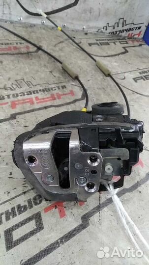 Замок двери toyota lexus. corolla fielder land cruiser LX570 RX270 RX350 RX450H. NZE164G URJ200 URJ2