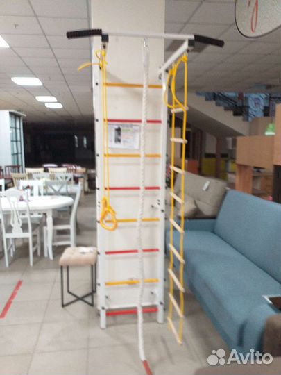 Детская шведская стенка