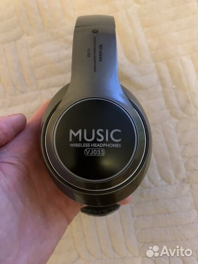 Беспроводные наушники