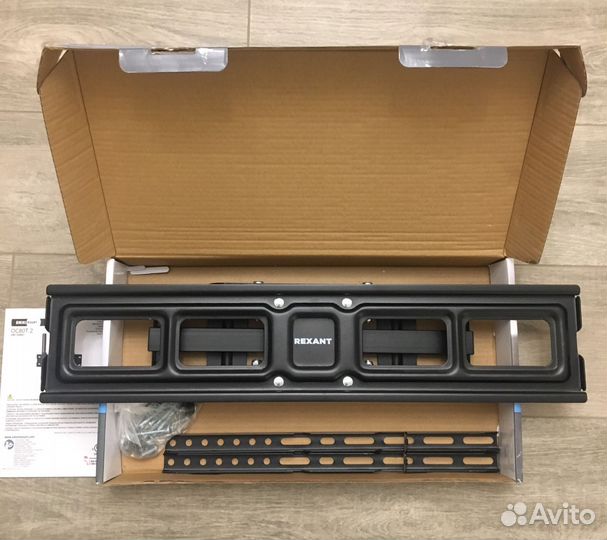 Кронштейн для телевизора